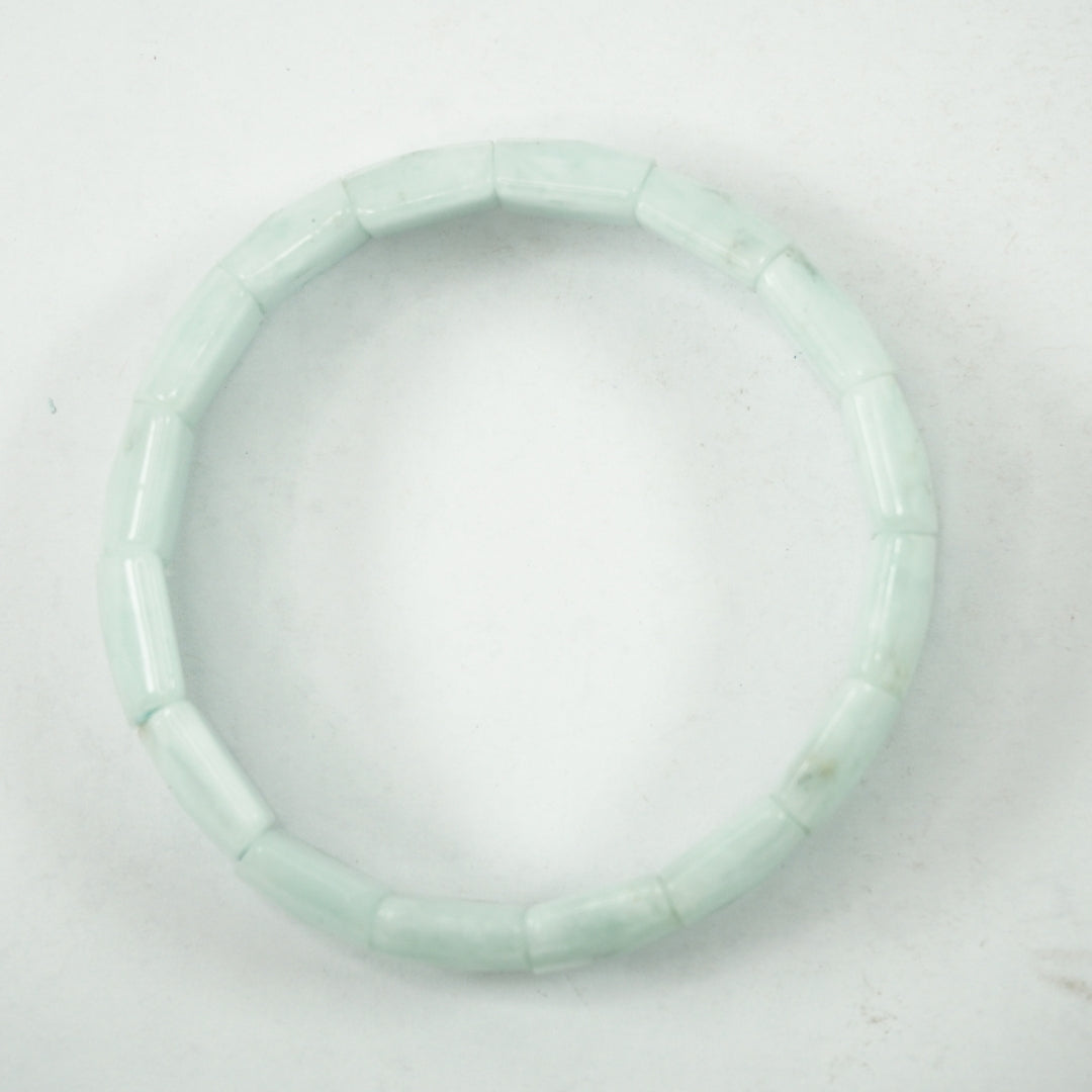 Aquamarine Bracelet: Courage