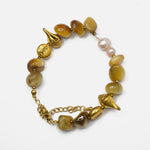 Load image into Gallery viewer, Cat's Eye Bracelet: Conch Charm