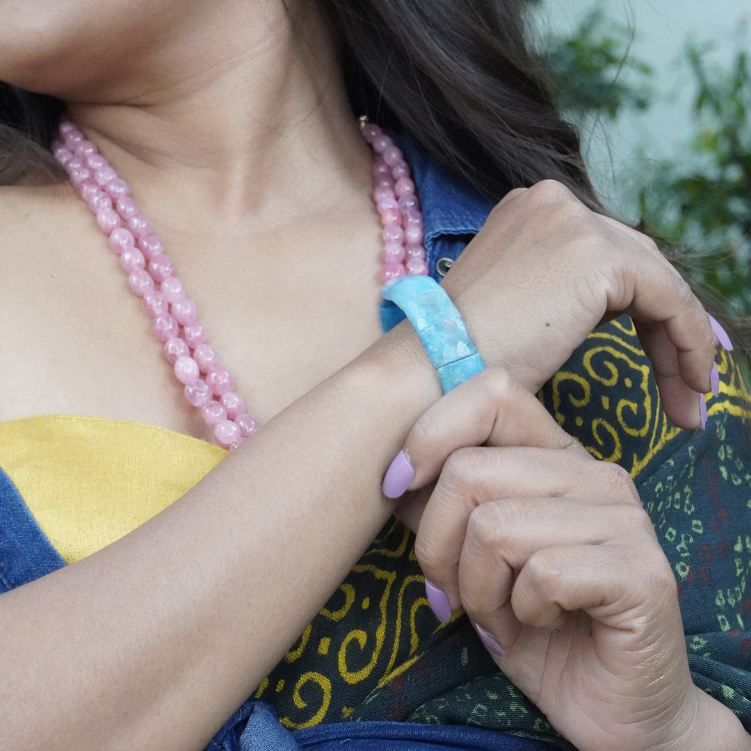 Blue Apatite Bracelet: Removes Loneliness