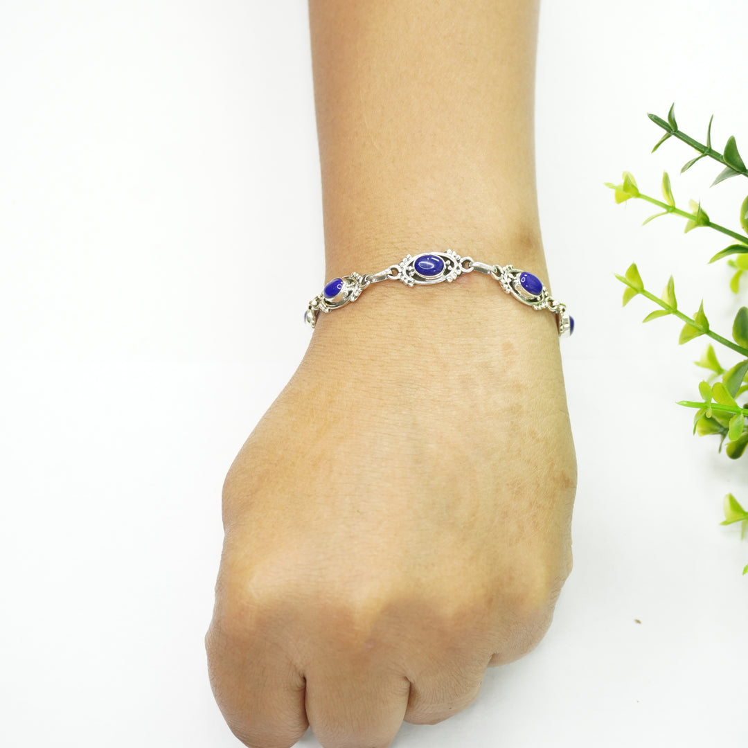 Lapis Lazuli Silver Bracelet : Oval with Design