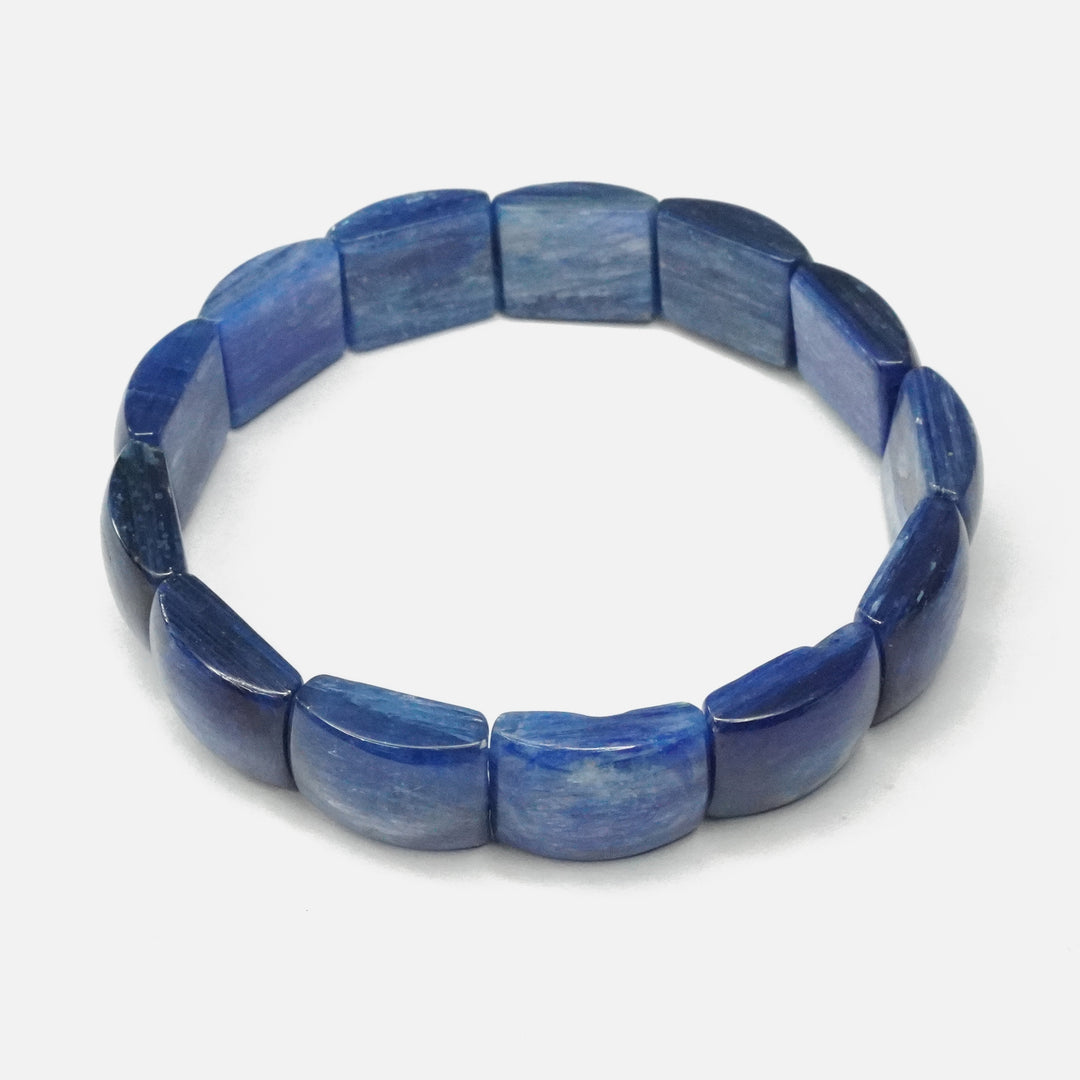 Blue Kyanite Bracelet: Alignment and Tranquility