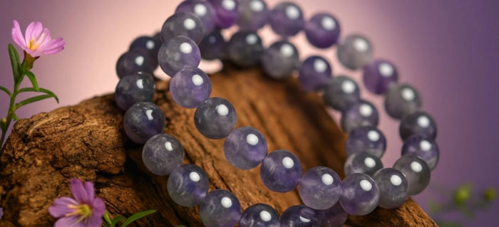 AuraLite: Your Guide to Universal Love, Mental Clarity, and True Self-Alignment
