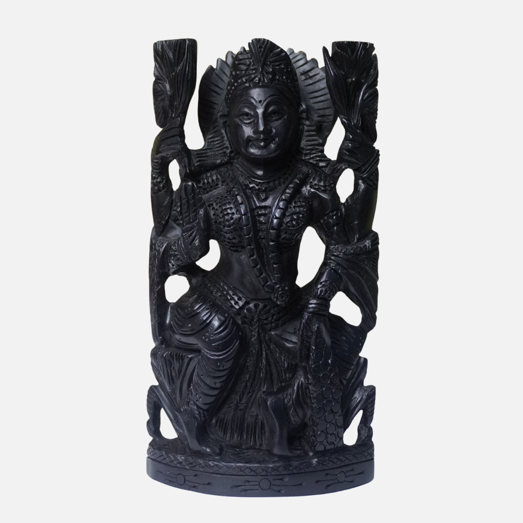 Karungali Varalakshmi Idol – Graceful Form of the Goddess of Wealth