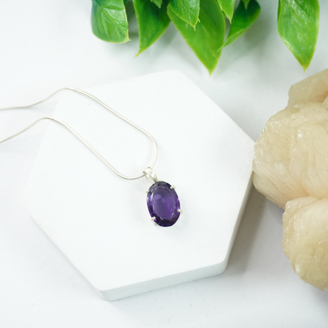 Amethyst Silver Pendant - Big Oval