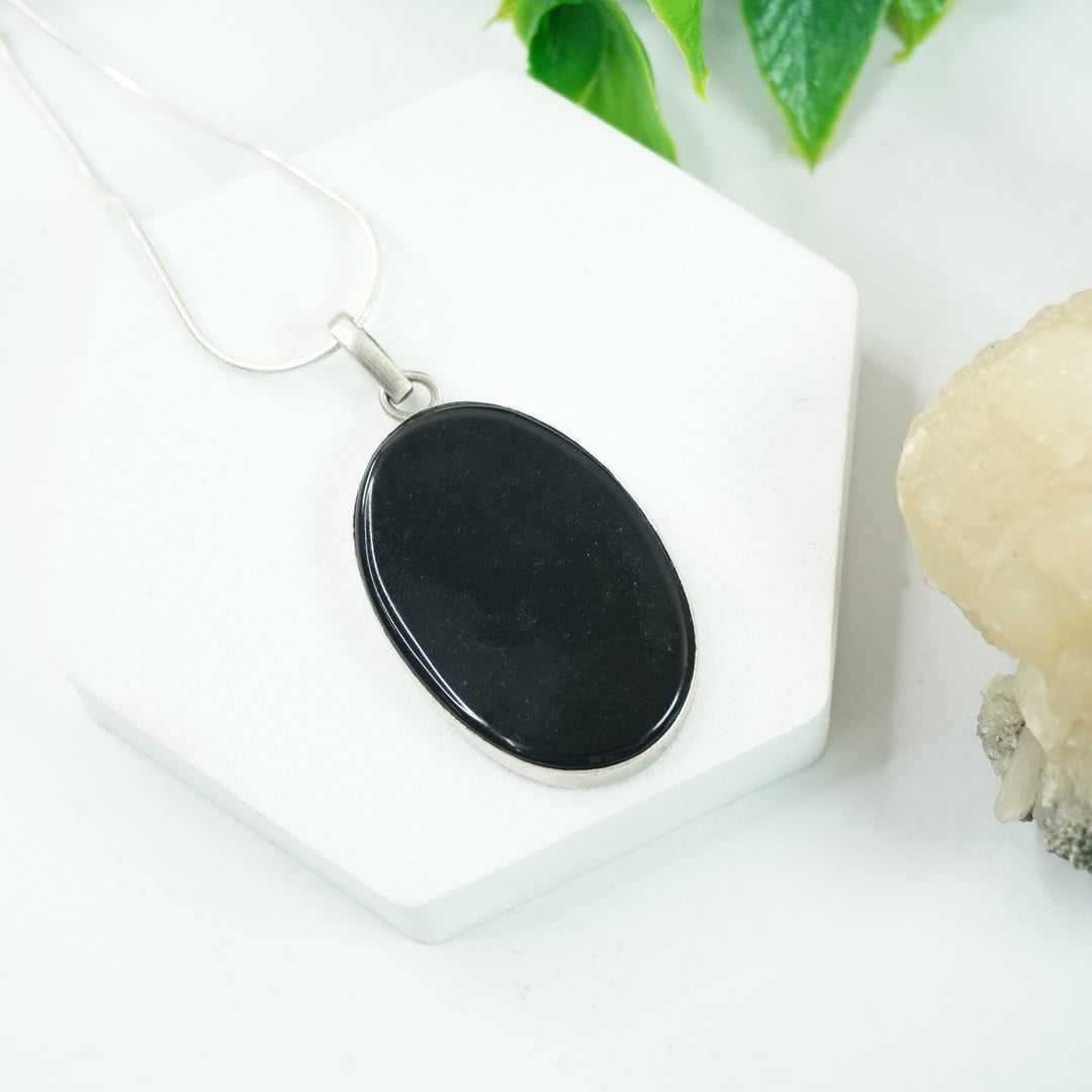 Black Onyx Silver Pendant - Big Oval