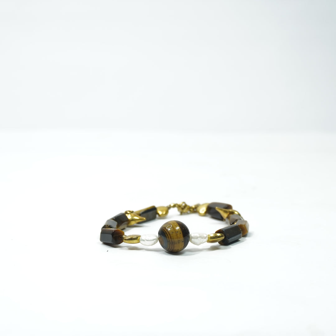 Tiger's Eye Bracelet: Conch and Heart Charms