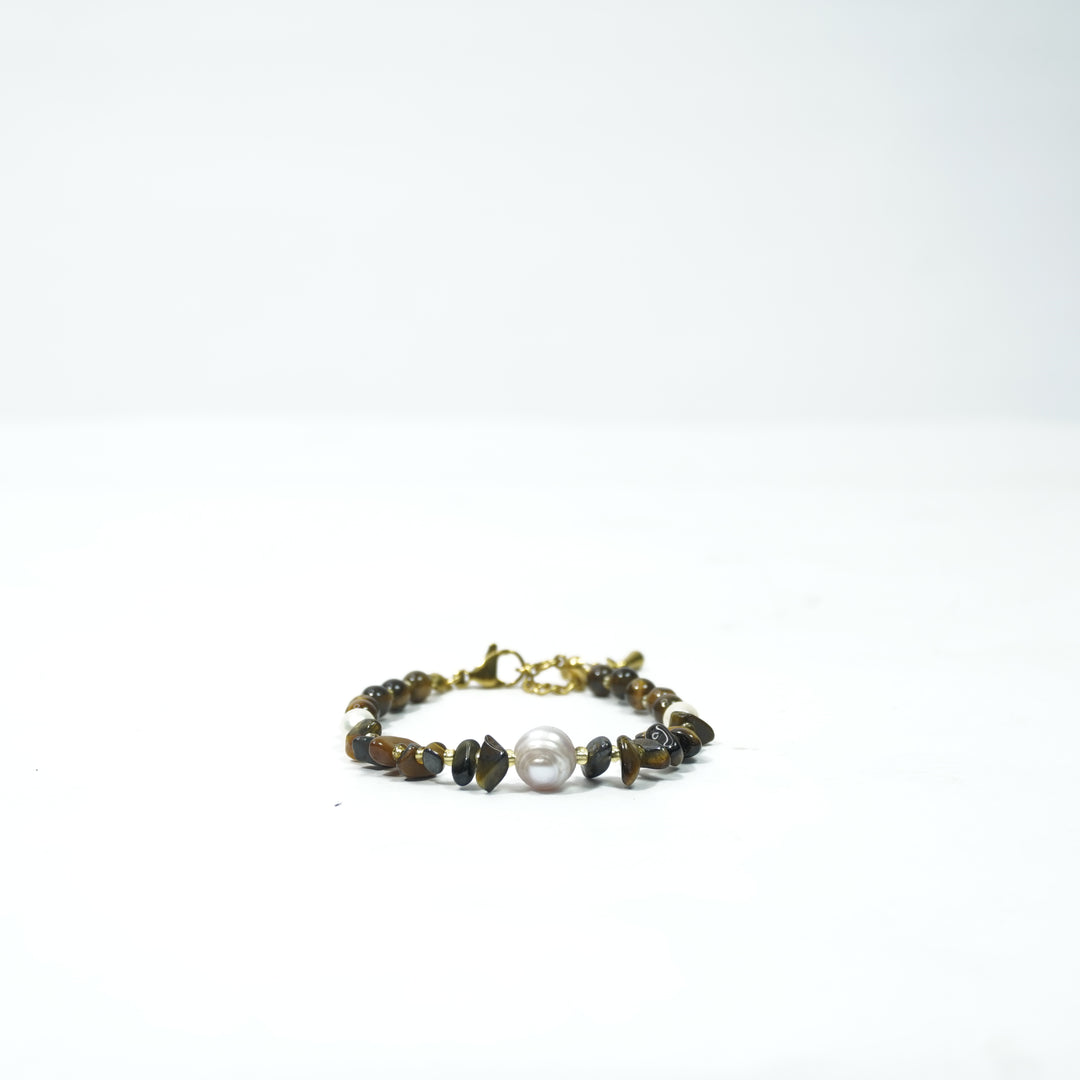 Tiger's Eye Bracelet: Pearl Charms