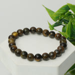 Load image into Gallery viewer, Tiger&#39;s Eye Bracelet: Boosts Self Confidence
