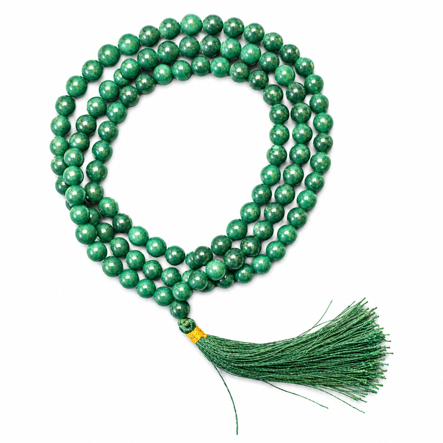Green Aventurine Japamala: Round Plain Beads 8mm