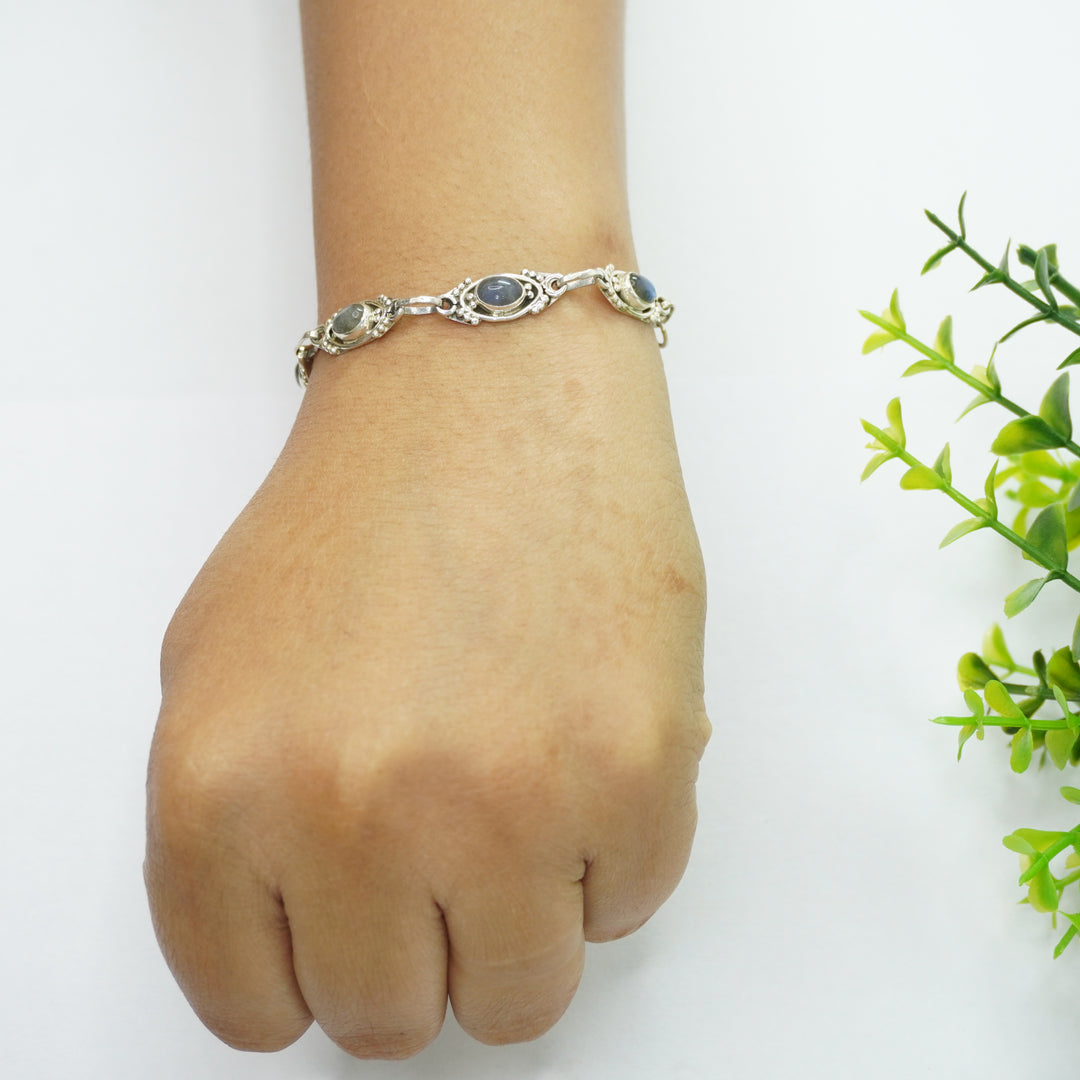 Labradorite Silver Bracelet - Oval with Design