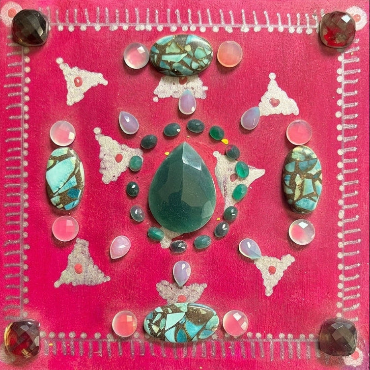 Lakshmi Yantra Crystal Grid: Green Onyx